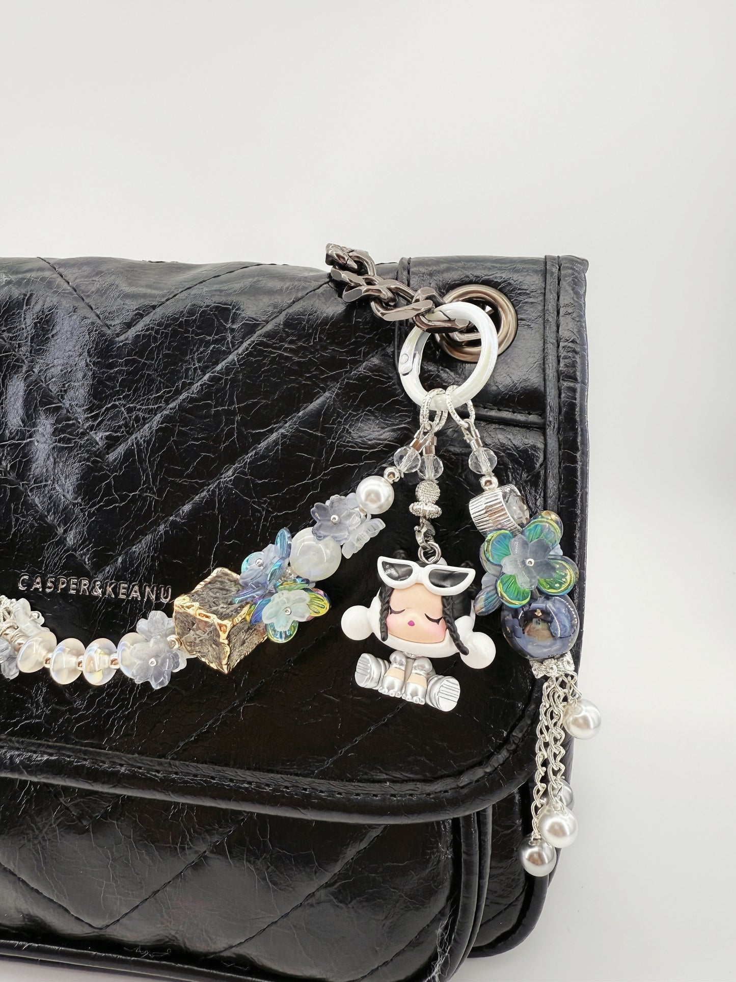 Handmade Charm ShangHai SKULLPANDA Popmart Authentic Pobean Butterfly Pearl Crystal Charm