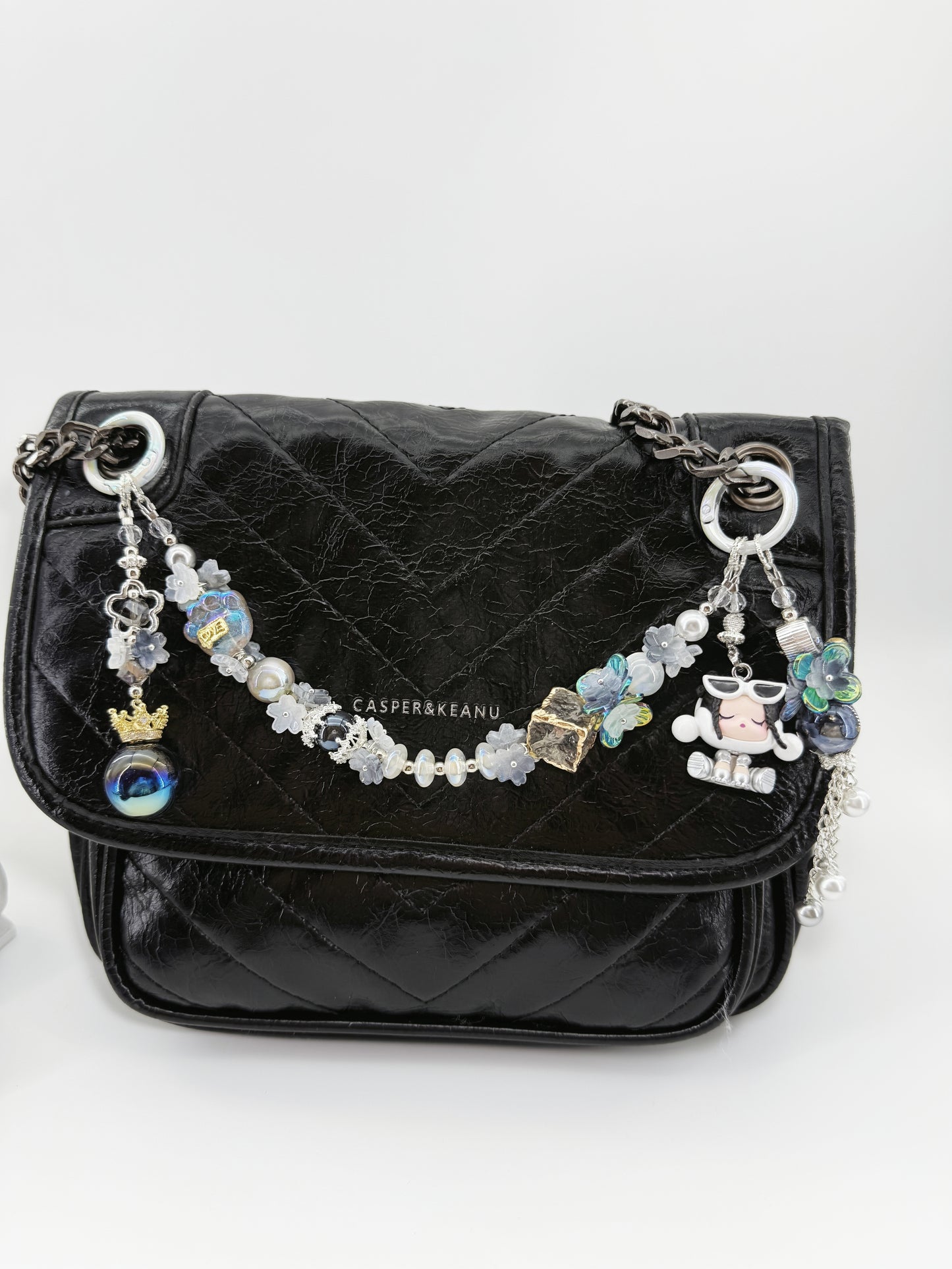 Handmade Charm ShangHai SKULLPANDA Popmart Authentic Pobean Butterfly Pearl Crystal Charm