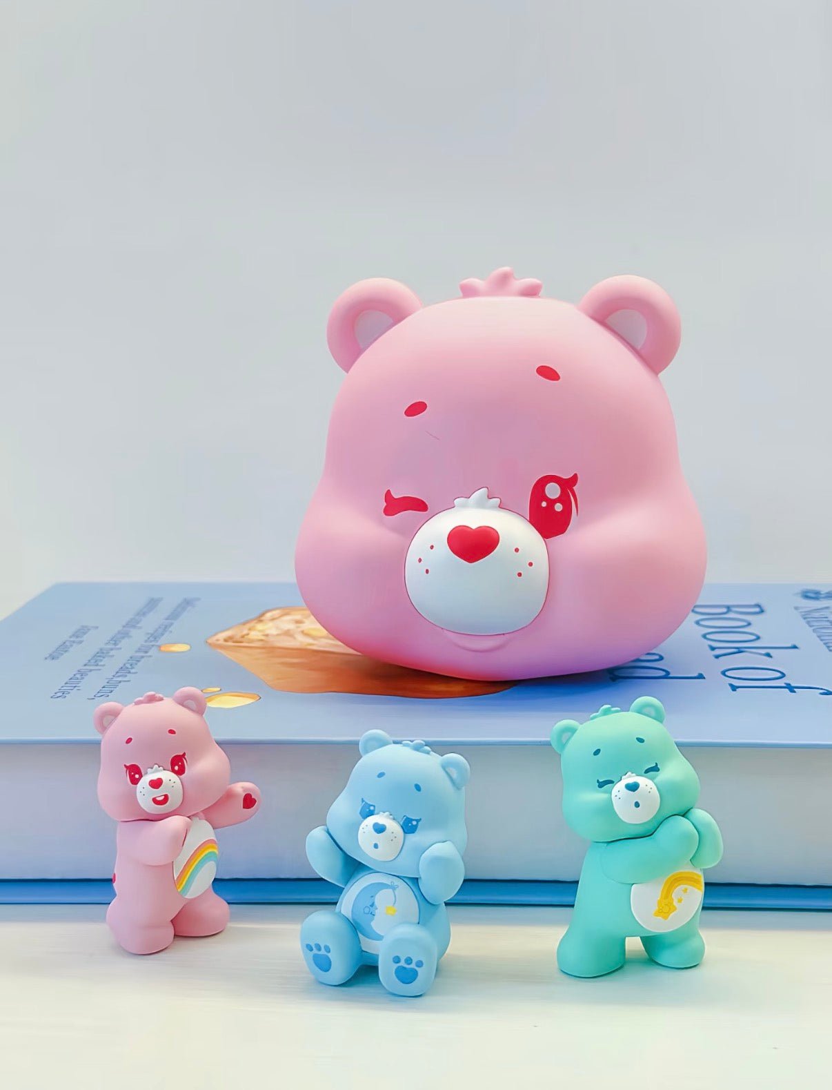 Care Bears Glowing Daily Series - Chainswhisper