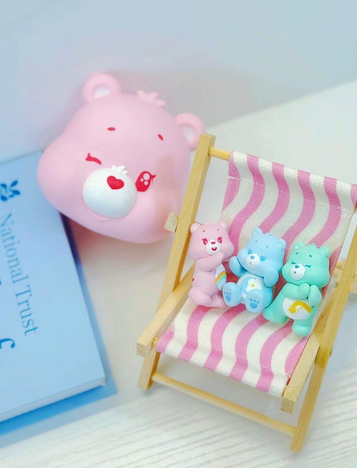 Care Bears Glowing Daily Series - Chainswhisper