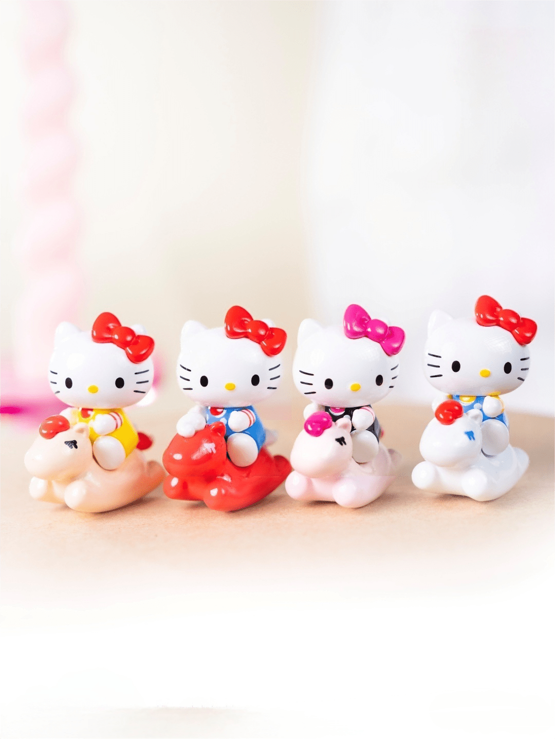 Hello Kitty Horse Series - Chainswhisper